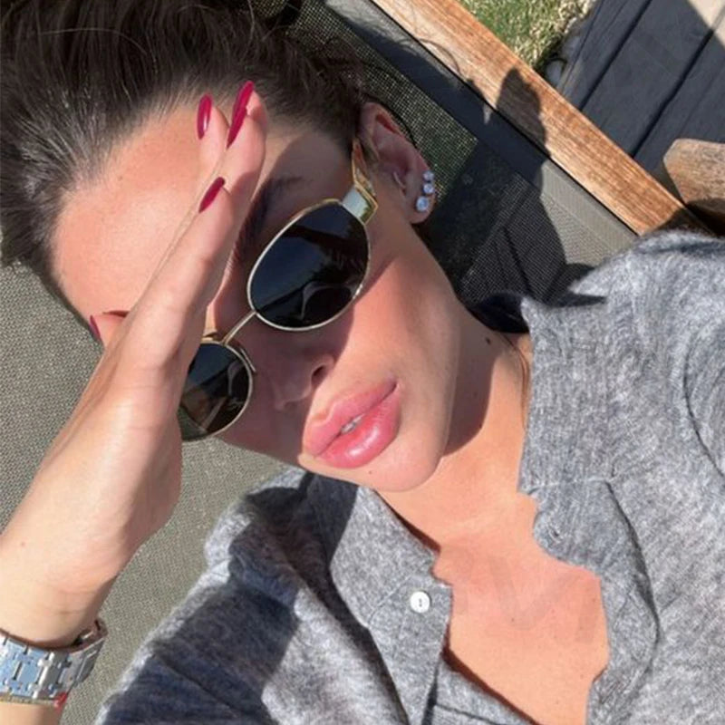 Chic Retro Sunglasses